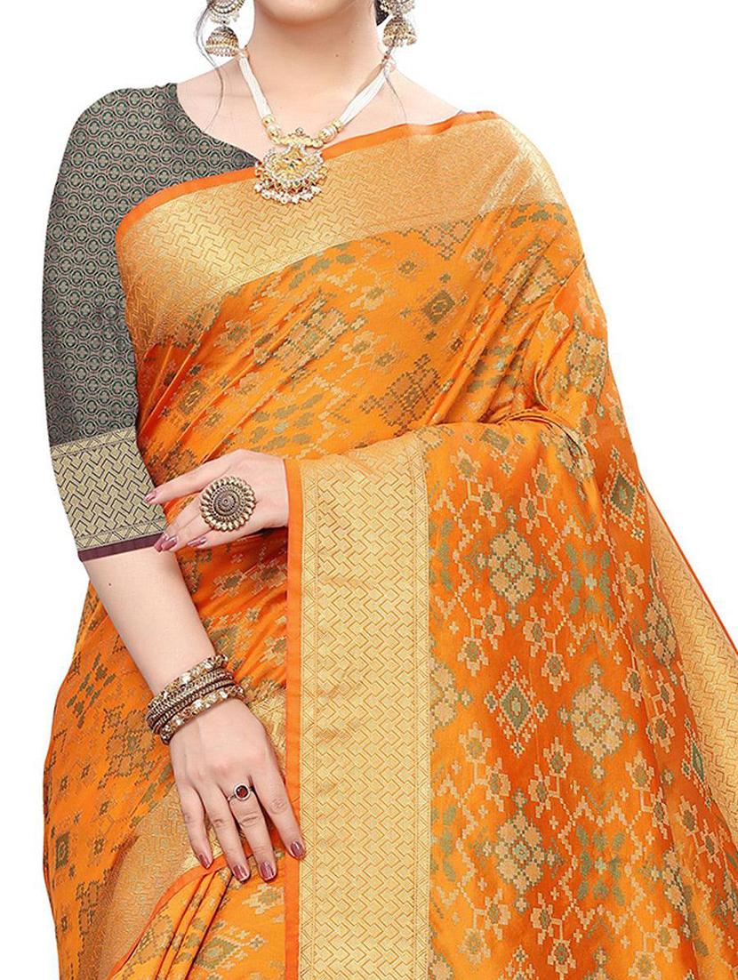 women self design banarasi saree with blouse - 21722236 - Standard Image - 2