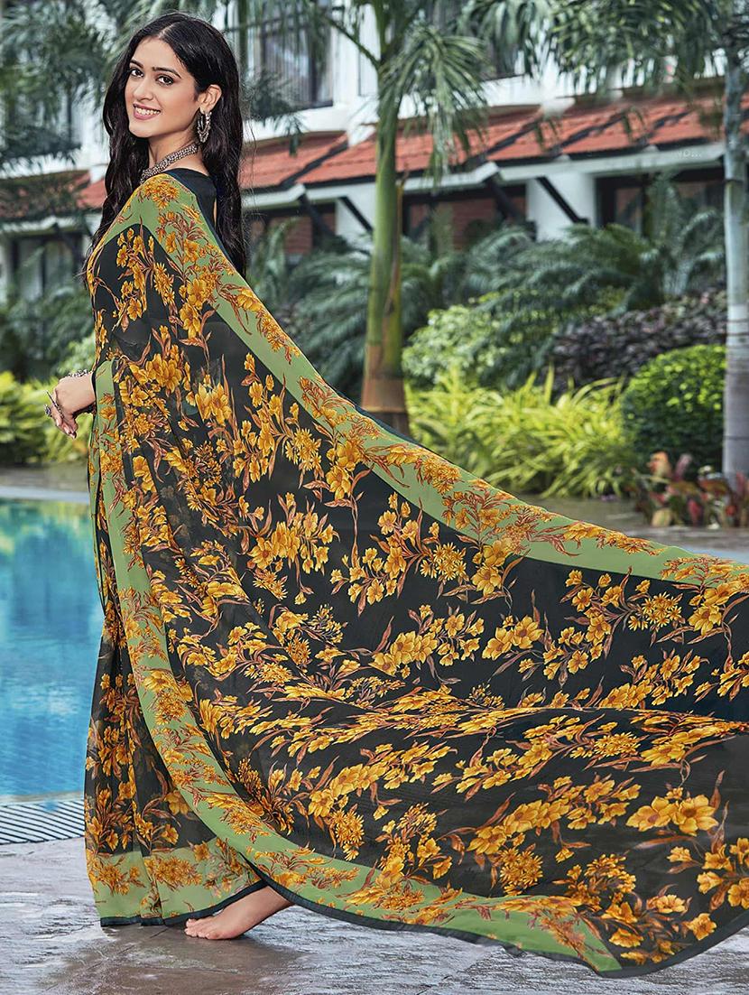 women flaral printed casual wear saree with blouse - 21722311 - Zoom Image - 0