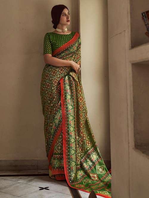women printed casual wear saree with blouse - 21722414 -  Standard Image - 0