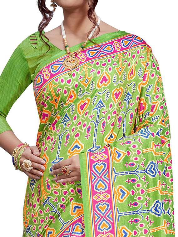 women printed casual wear saree with blouse - 21723140 -  Standard Image - 2