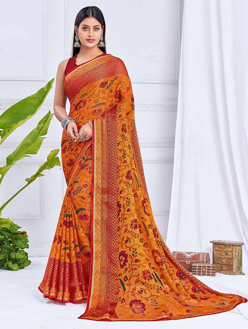 women printed casual wear saree with blouse
