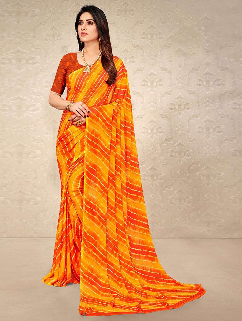 women leheriya printed bordered saree with blouse