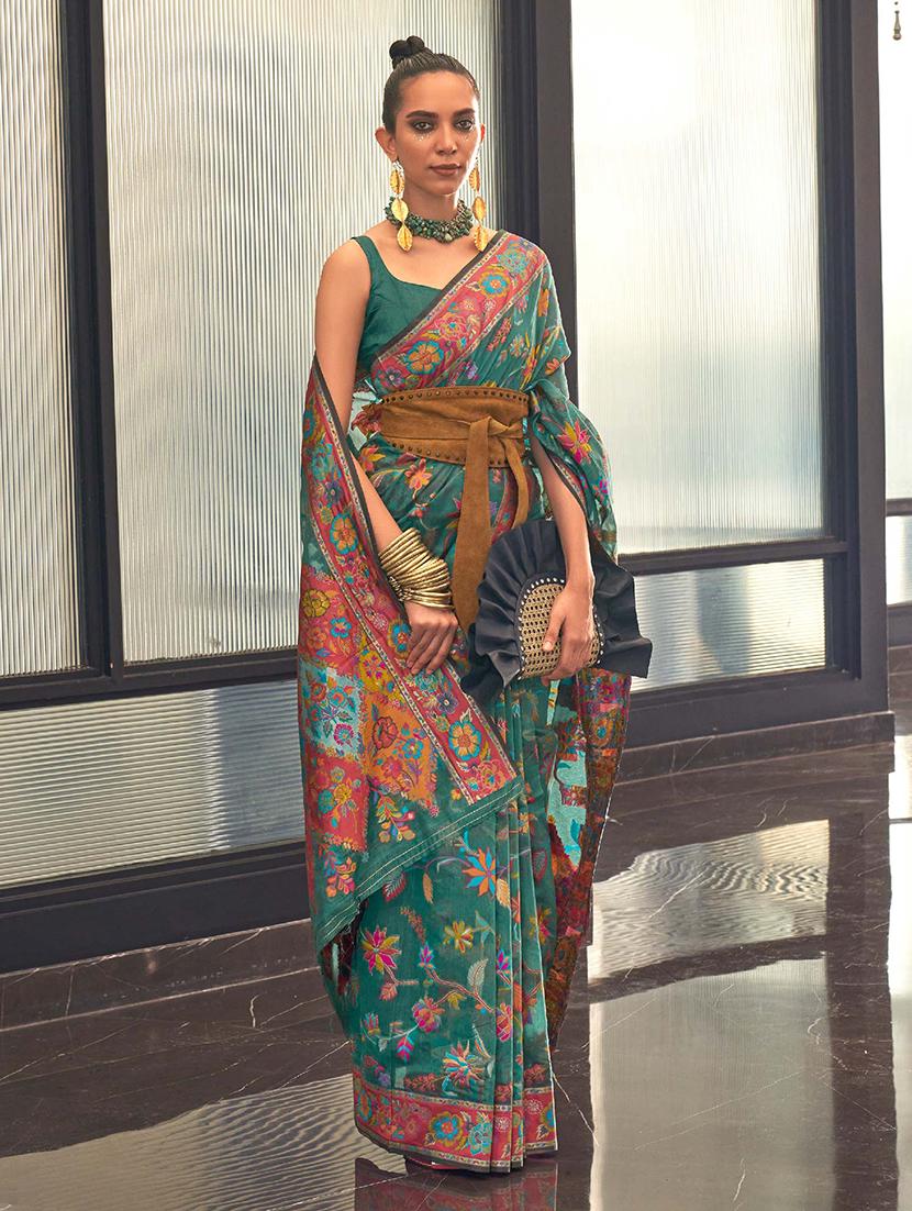 women printed bordered saree with blouse - 21723836 - Zoom Image - 0