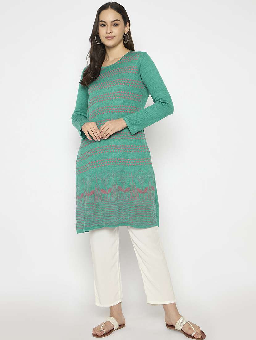 women self designed long sleeves woolen kurta