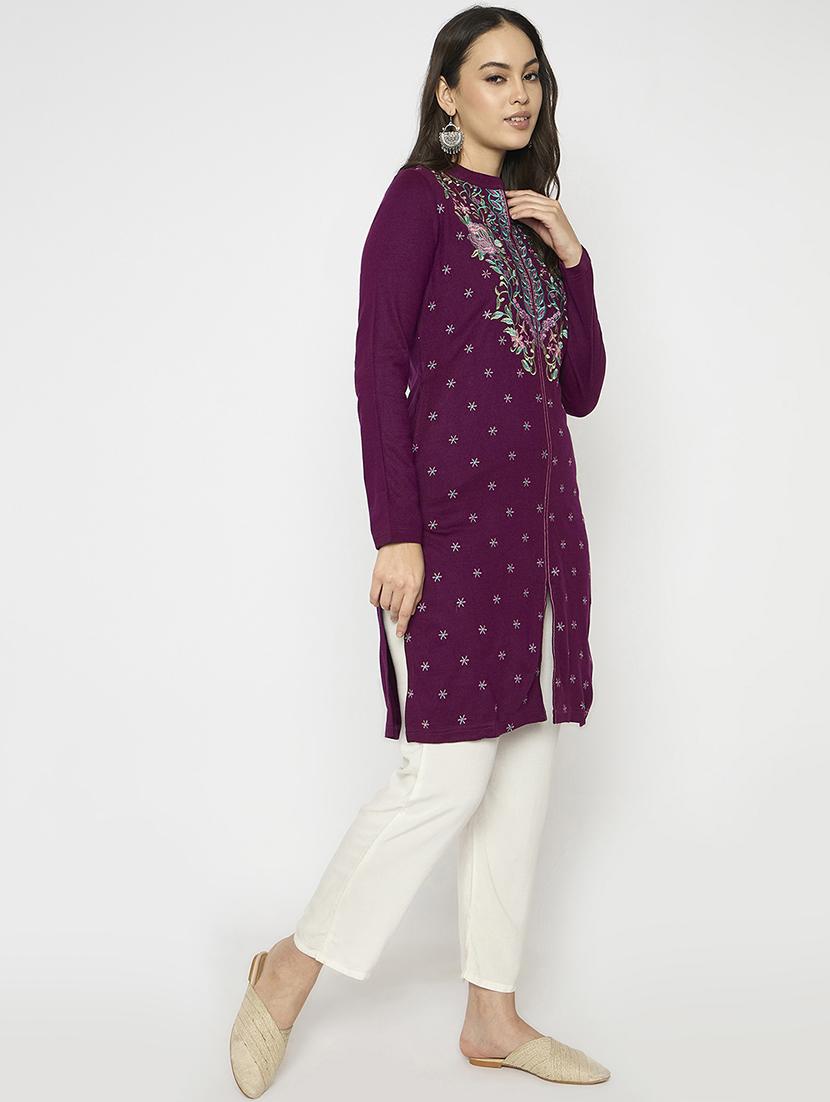 women embroidered long sleeves woolen kurta - 21724317 - Standard Image - 2