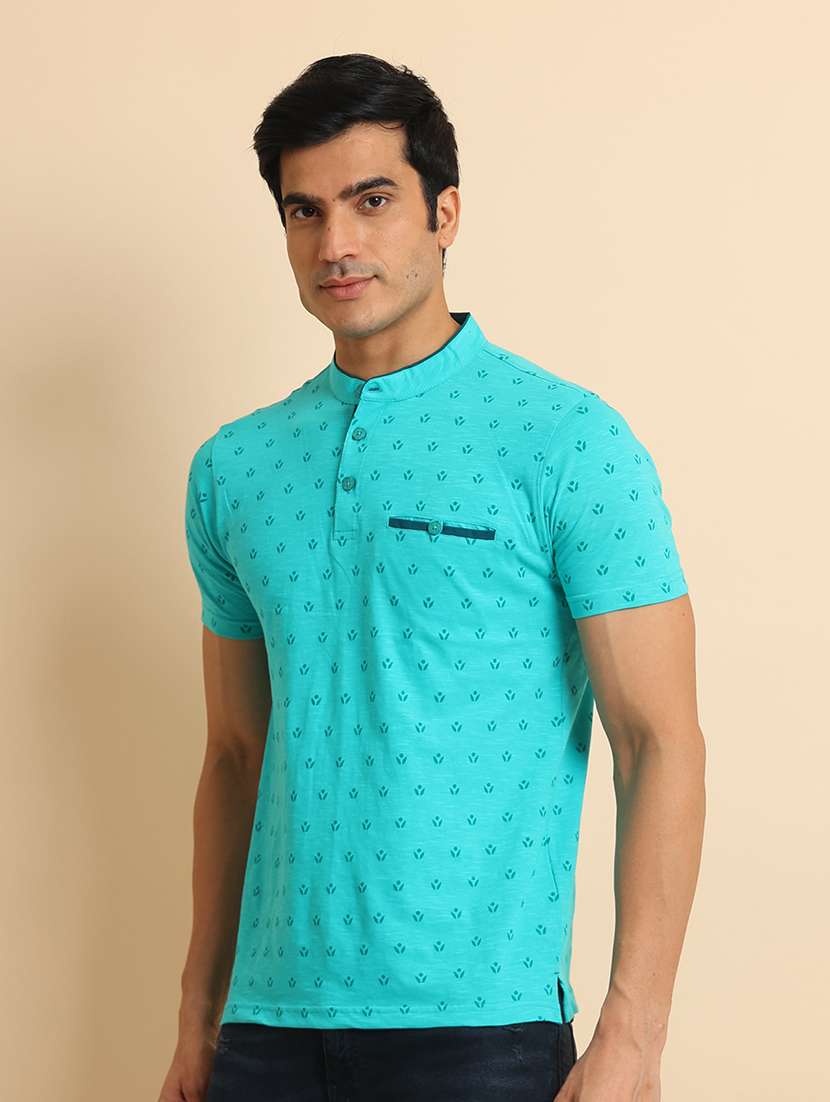 men short sleeves printed t-shirt - 21724609 -  Standard Image - 2