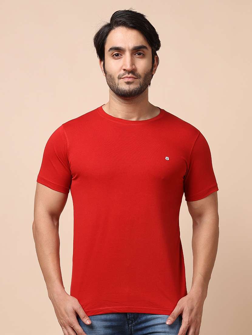men solid short sleeves t-shirt