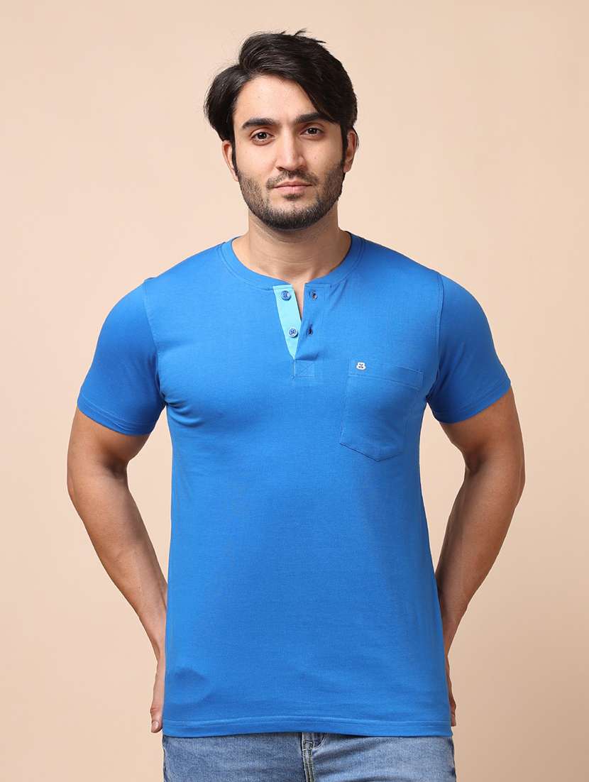 men solid short sleeves t-shirt