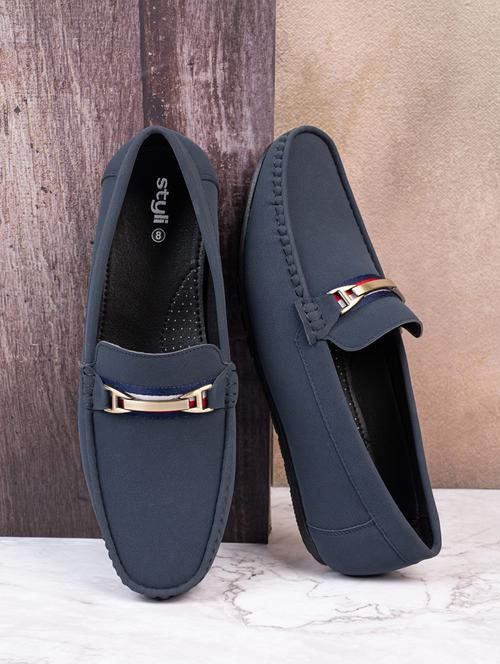 men solid slip on loafer - 21725247 -  Standard Image - 0