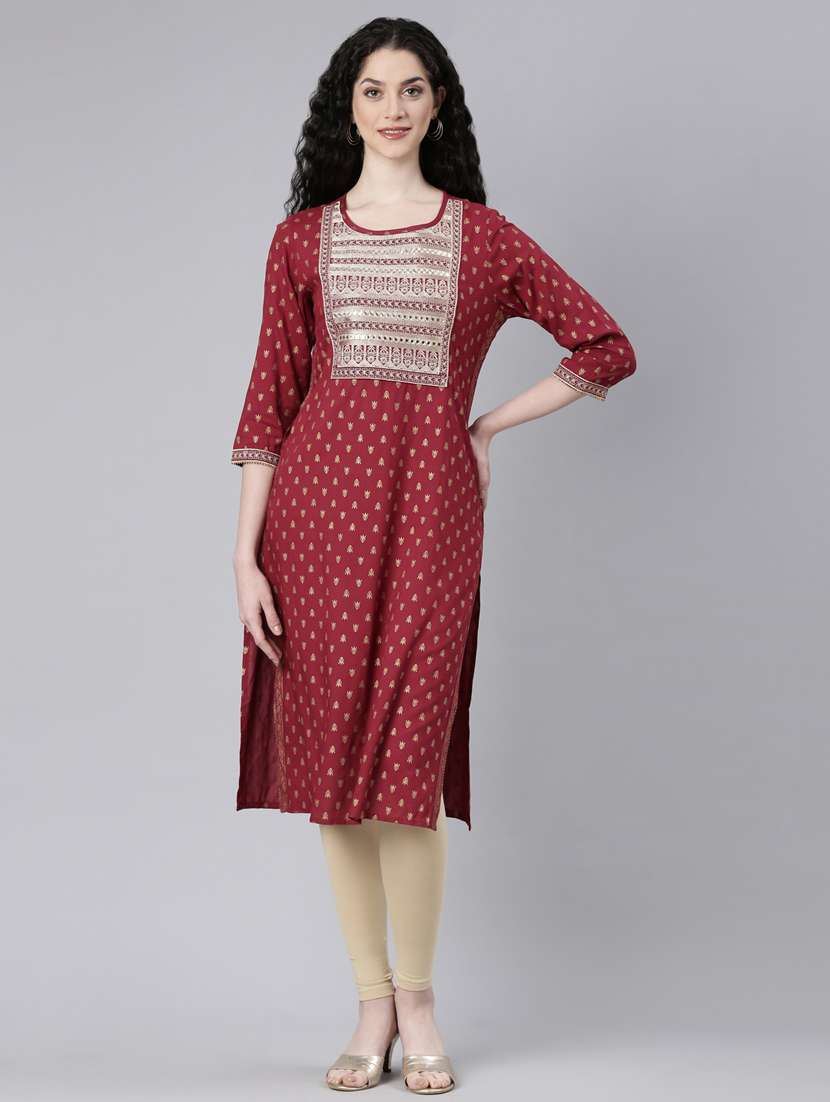women maroon three quarter sleeve straight kurta