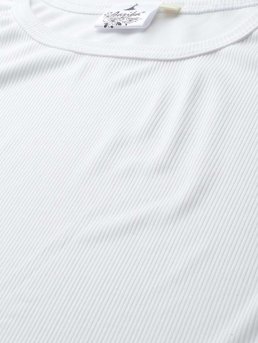 women solid crop top and jacket with jeans  - 21728108 -  Standard Image - 7