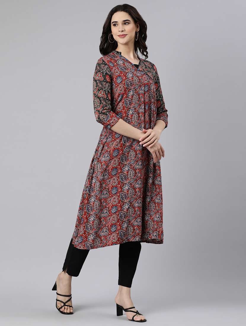 women printed three quarter sleeve kurta - 21728269 -  Standard Image - 2