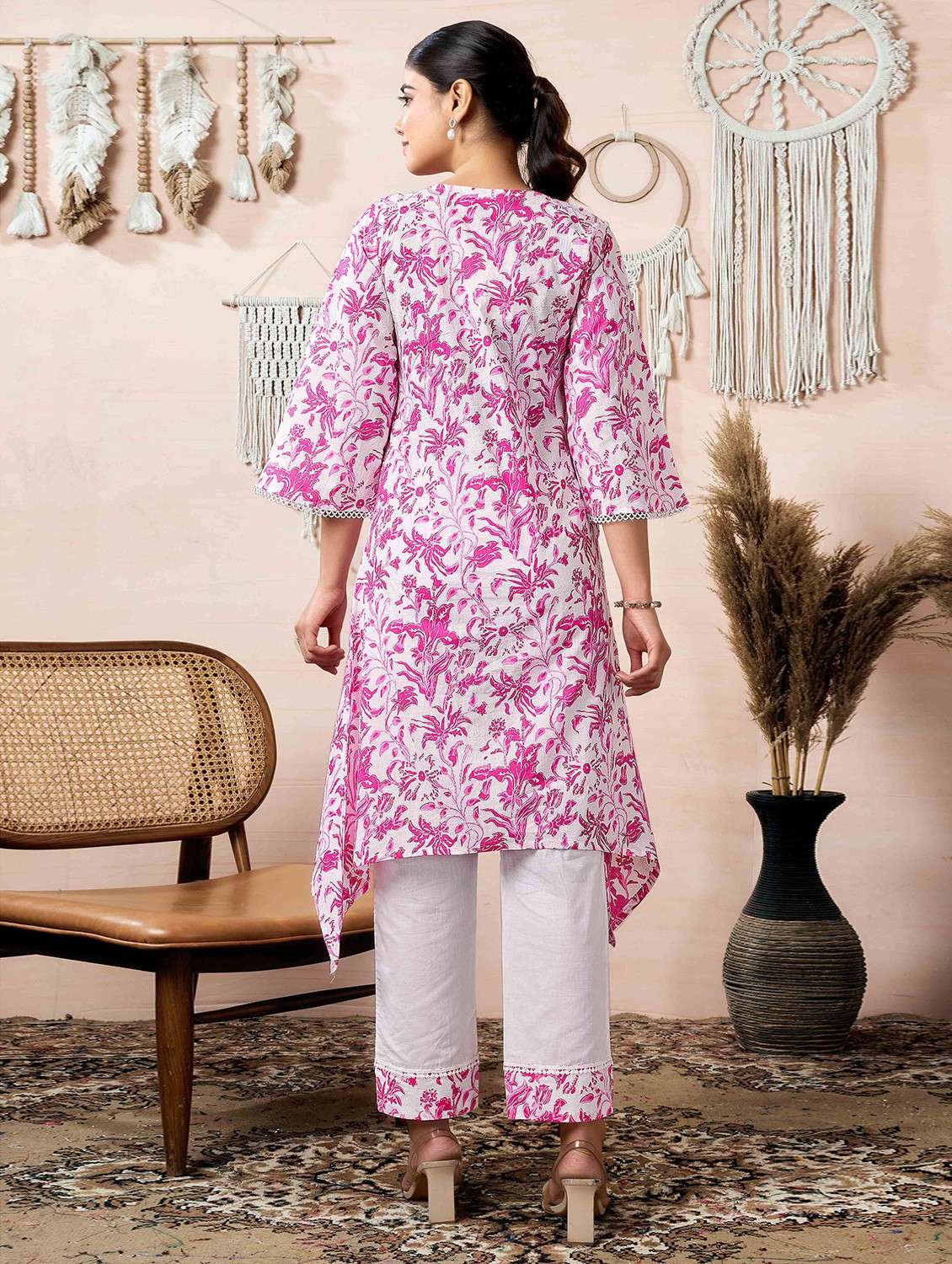 women floral v neck asymmetric kurta - 21729654 - Standard Image - 2