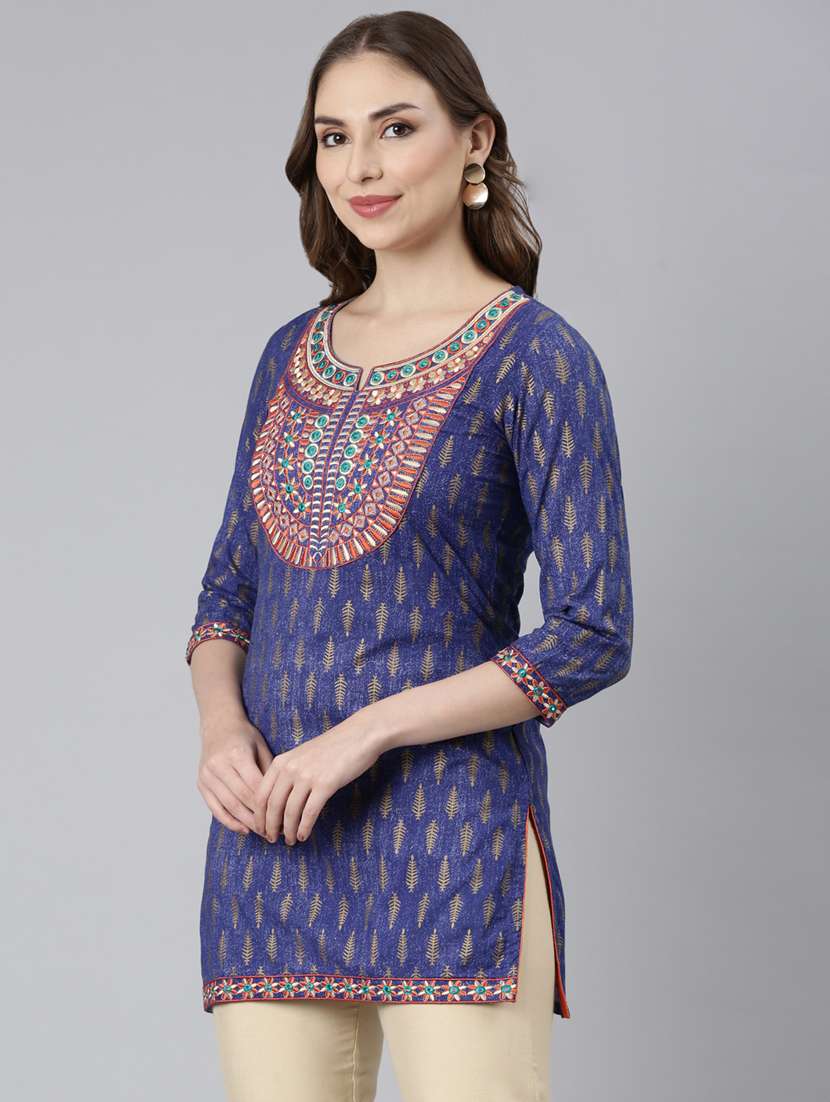 women three quarter sleeve straight kurti - 21729762 -  Standard Image - 2