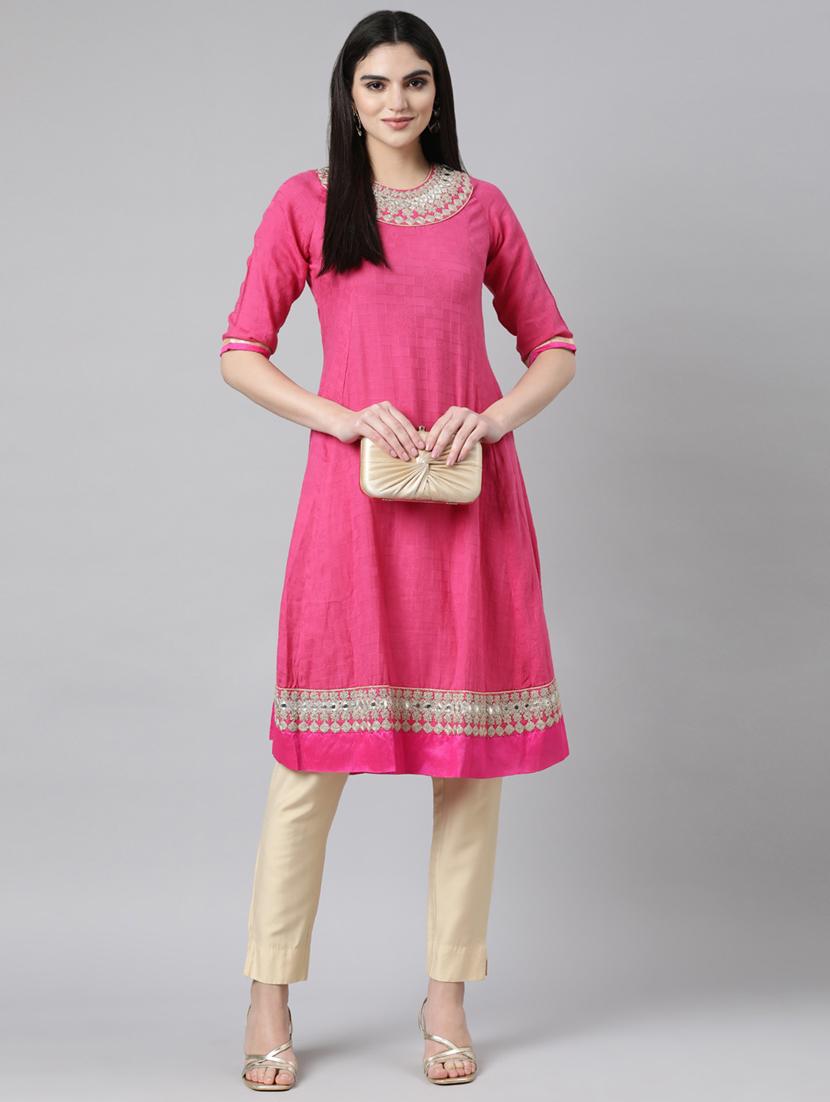women three quarter sleeve anarkali kurta - 21729780 - Zoom Image - 0