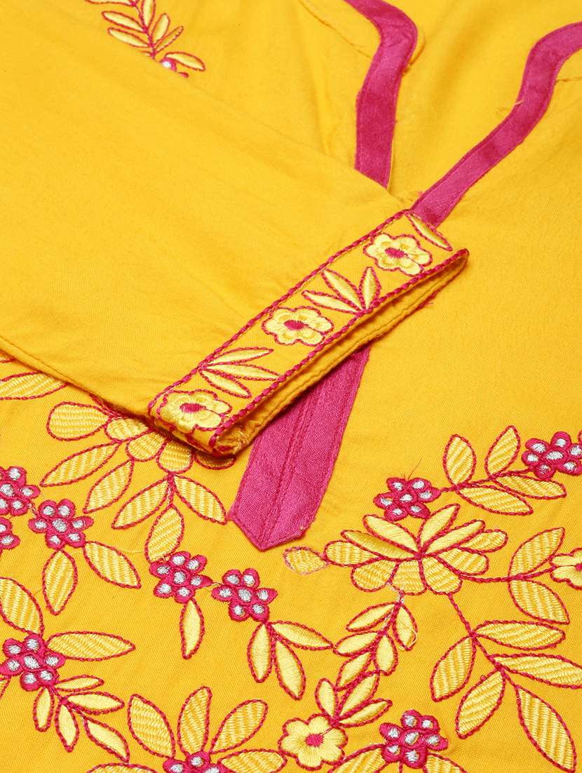 women embroidered three quarter sleeve straight kurta - 21729809 -  Standard Image - 7