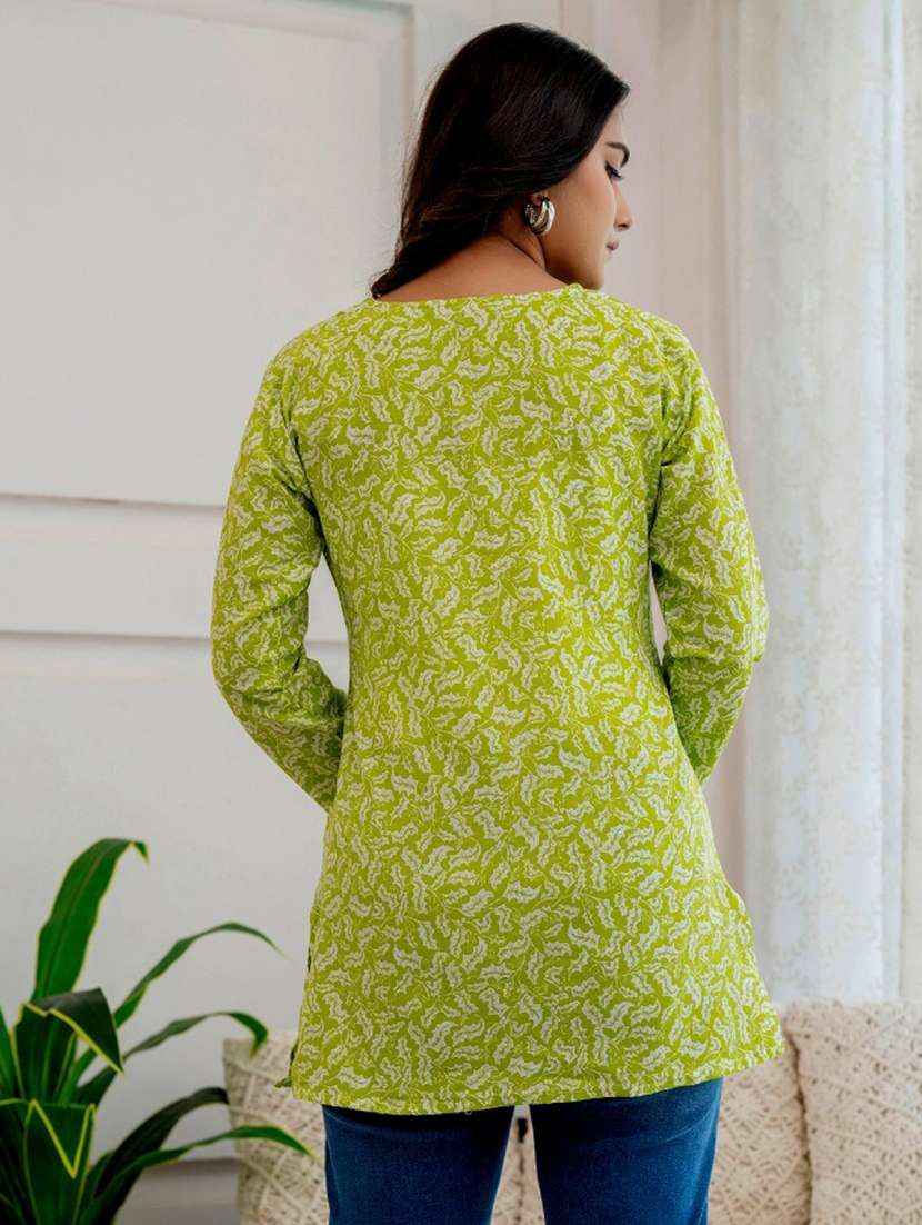 women green printed long sleeve straight kurti - 21729864 - Standard Image - 2
