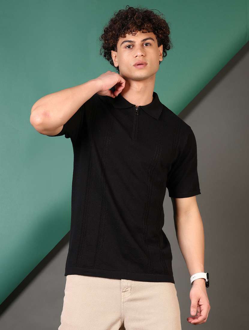 men textured short sleeves polo t-shirt