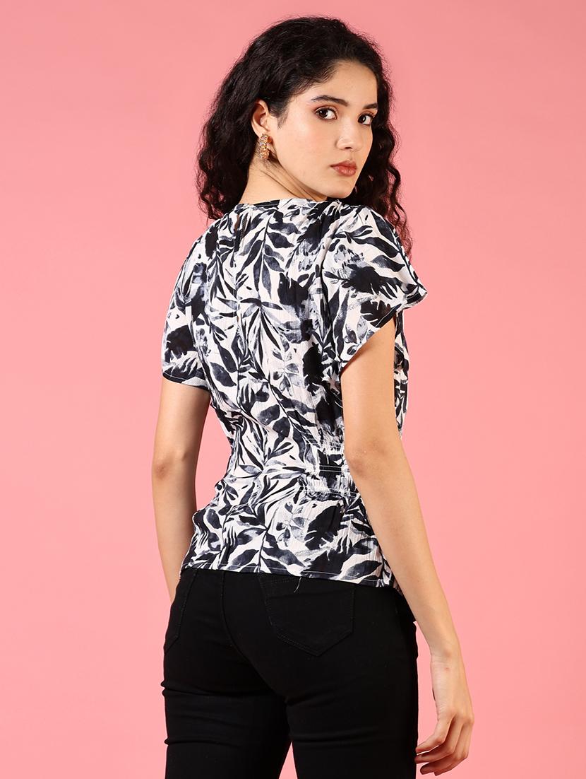 women black printed short sleeve top - 21729963 - Standard Image - 2