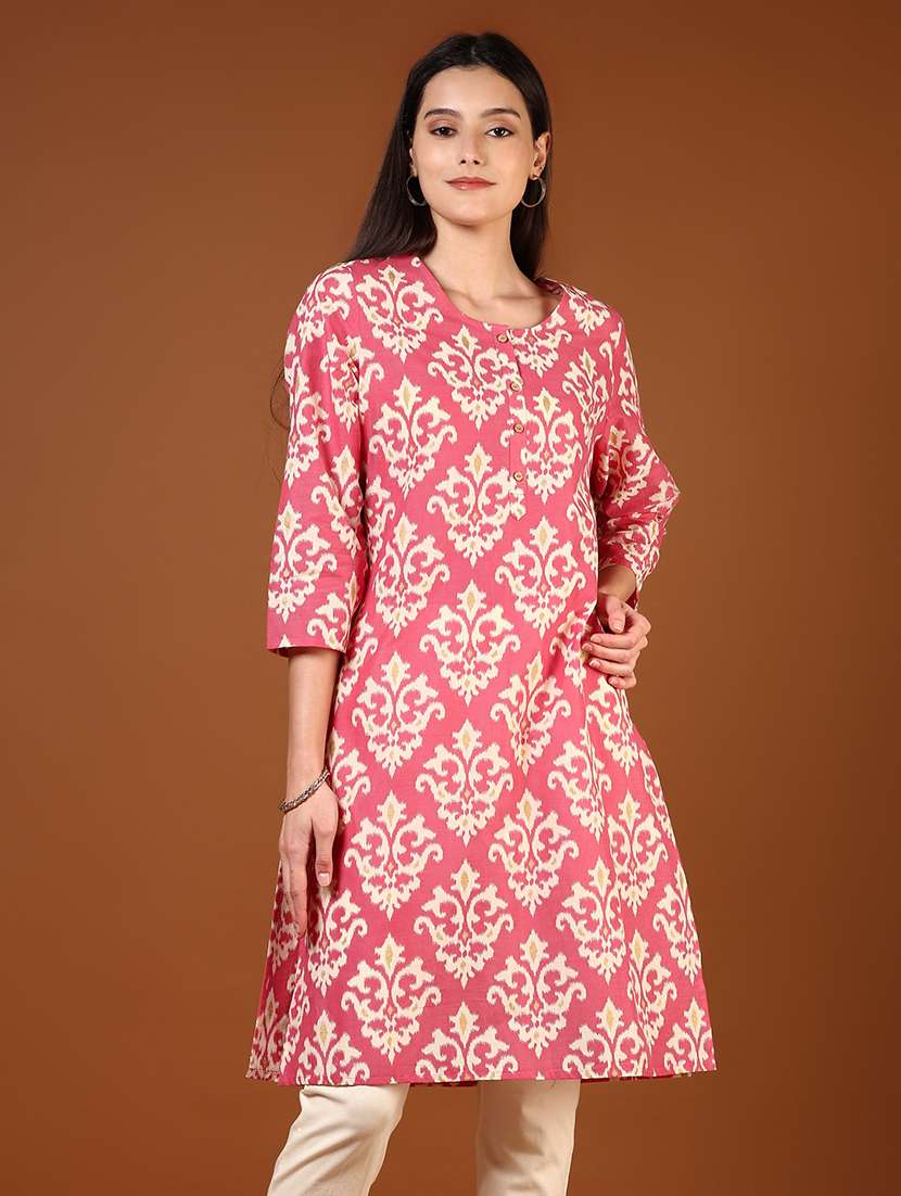 women printed three quarter sleeves straight kurta - 21729976 - Zoom Image - 0