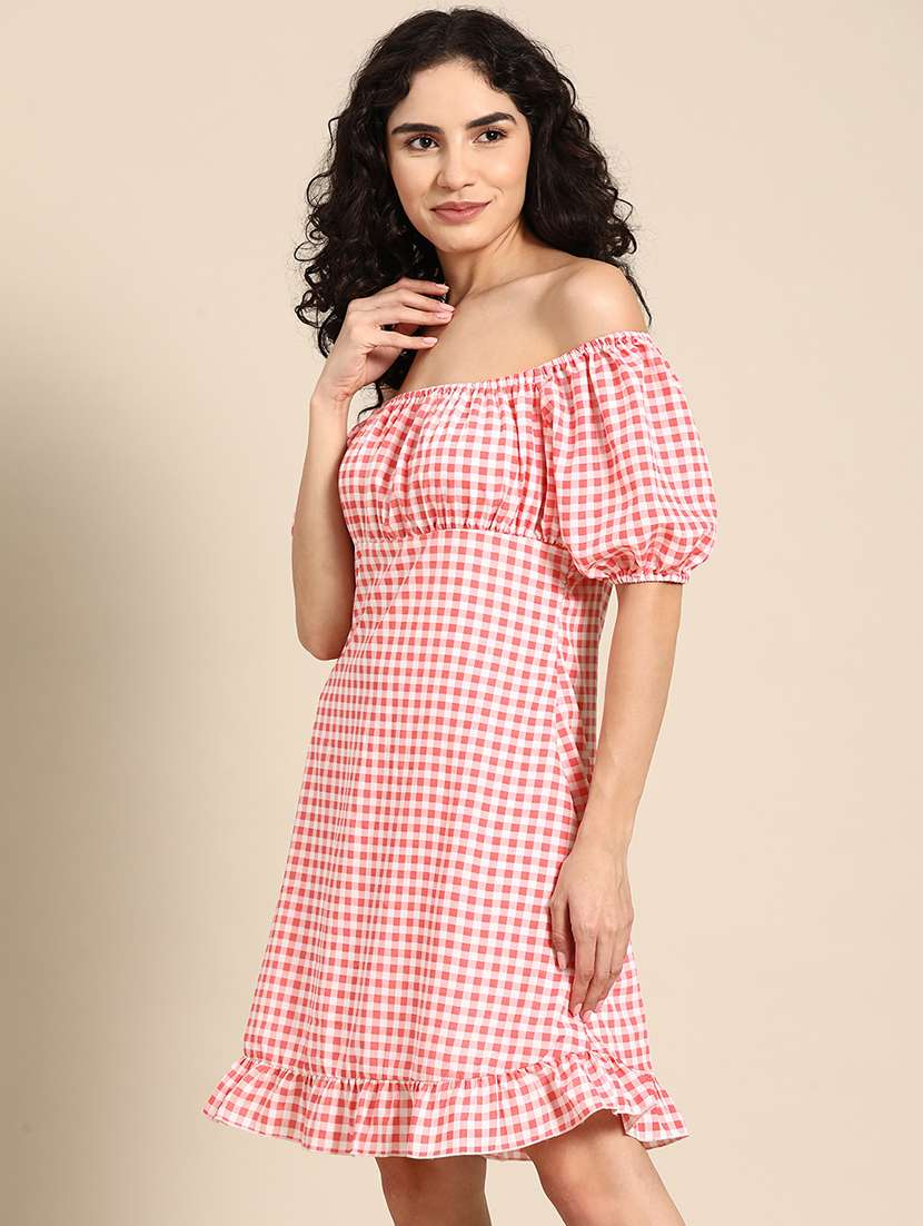 women off shoulder checkered tiered dress - 21730270 -  Standard Image - 2