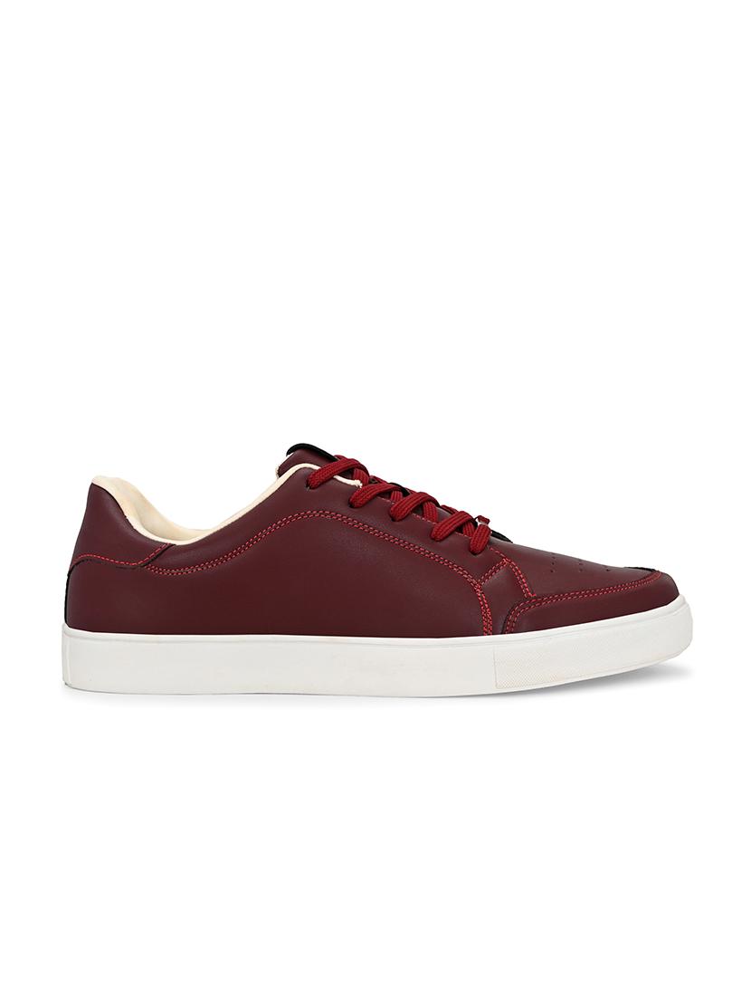 men solid maroon lace up sneaker - 21730690 - Standard Image - 2