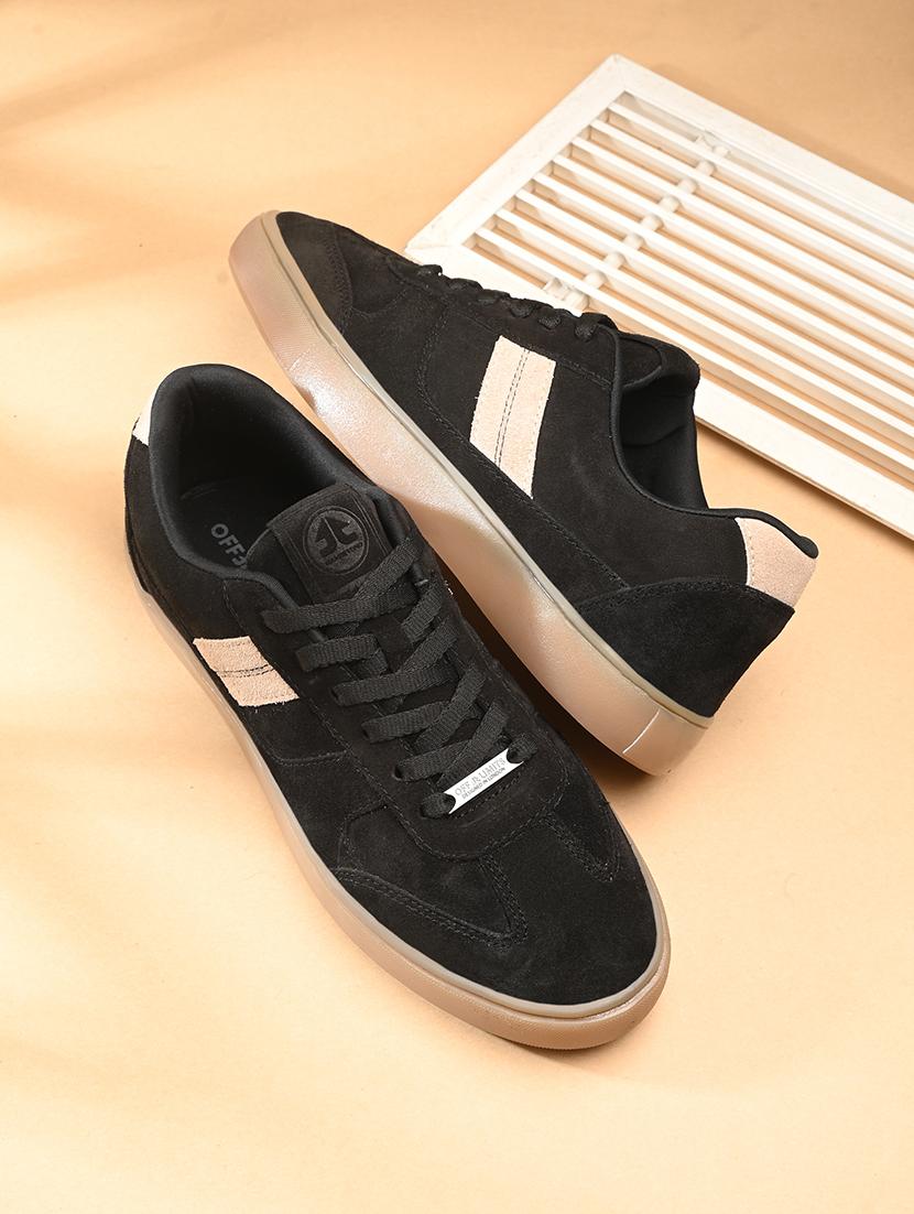 men solid black lace up sneaker - 21730702 - Zoom Image - 0
