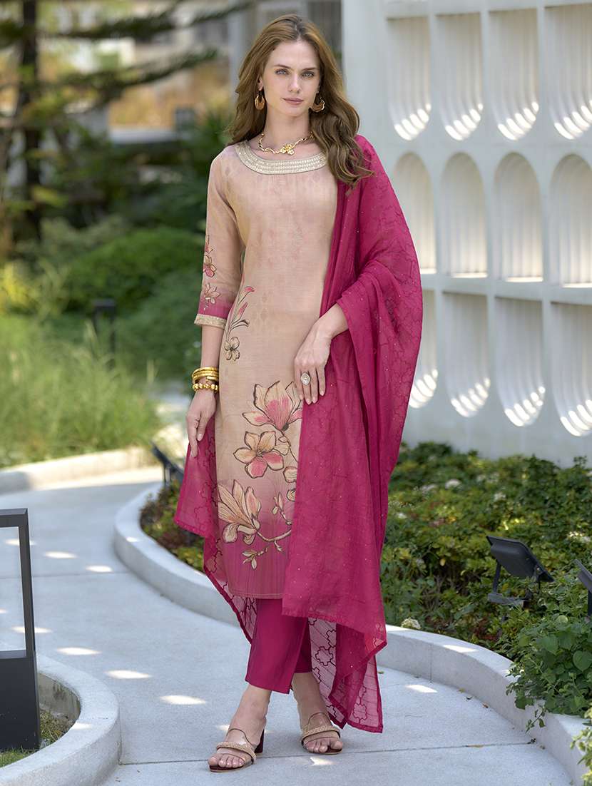 women three quarter sleeve kurta pant with dupatta set 