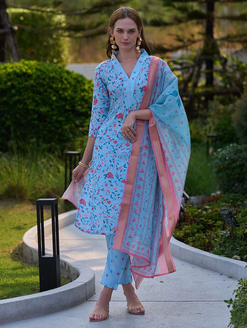 women three quarter sleeve kurta pant with dupatta set 