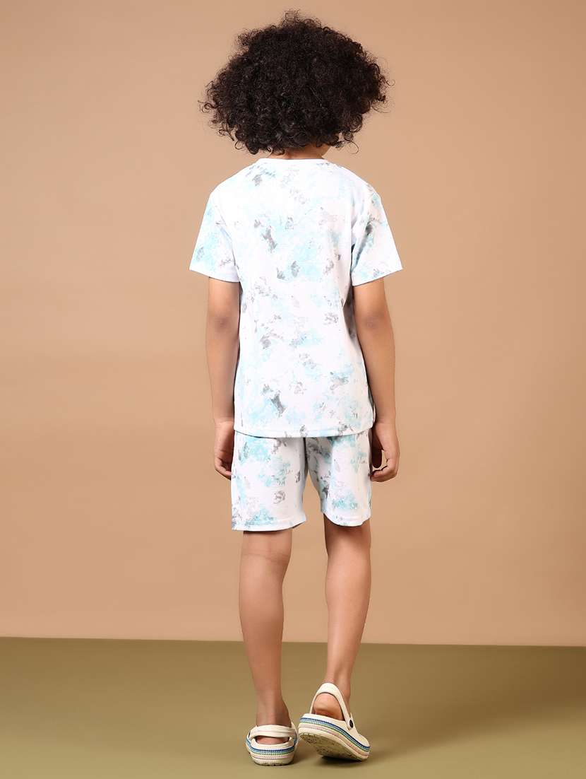 boys printed casual wear shorts set - 21730838 - Standard Image - 2