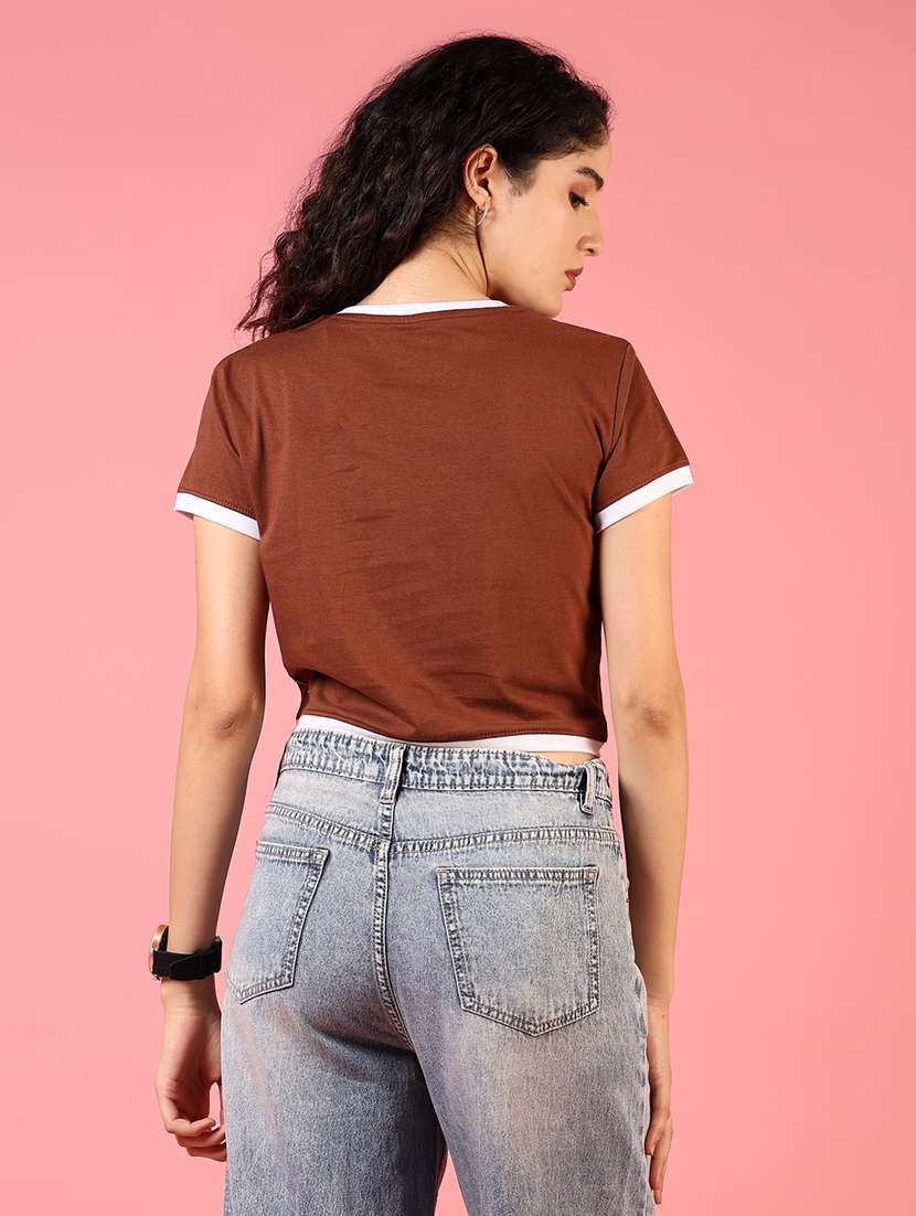 women round neck chest print crop t-shirt - 21731283 -  Standard Image - 2