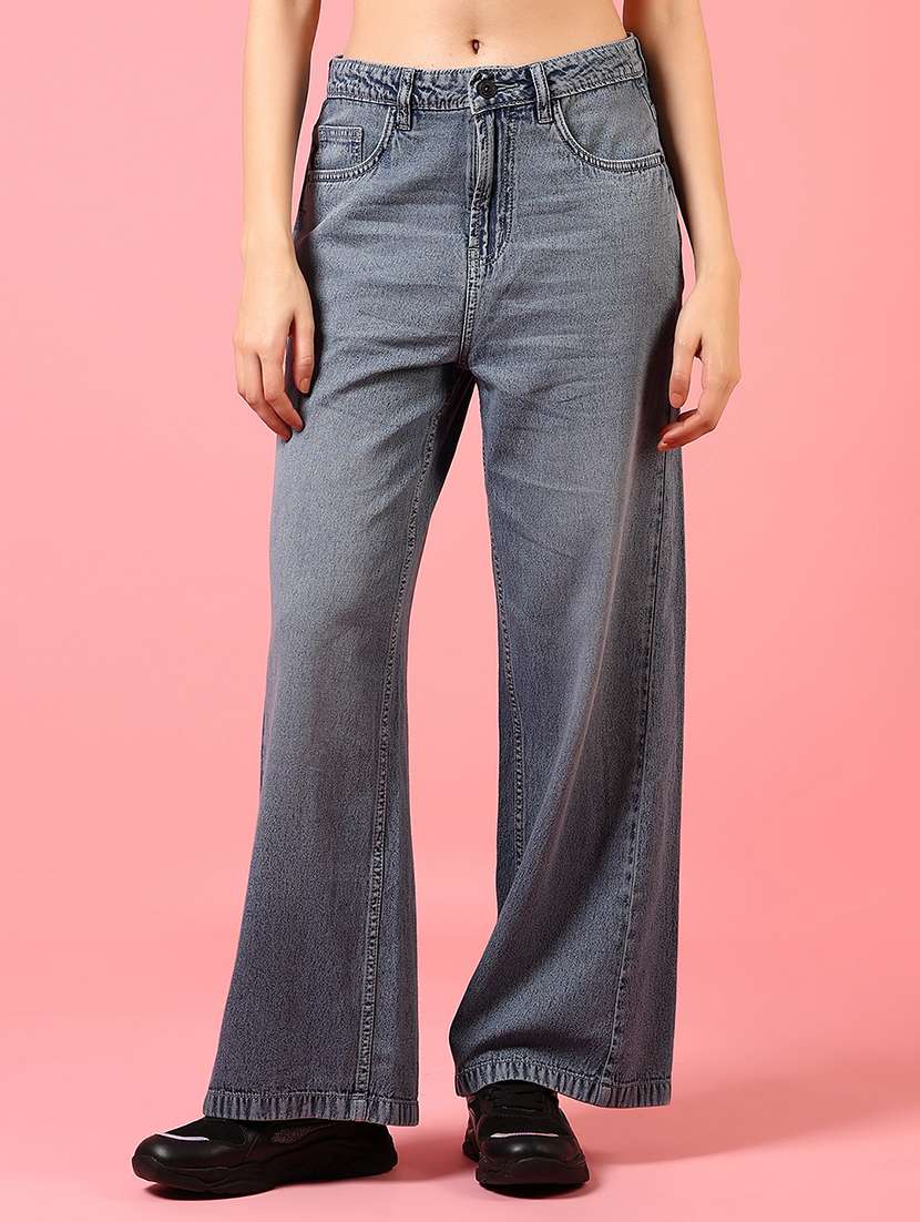 women mid rise washed jeans