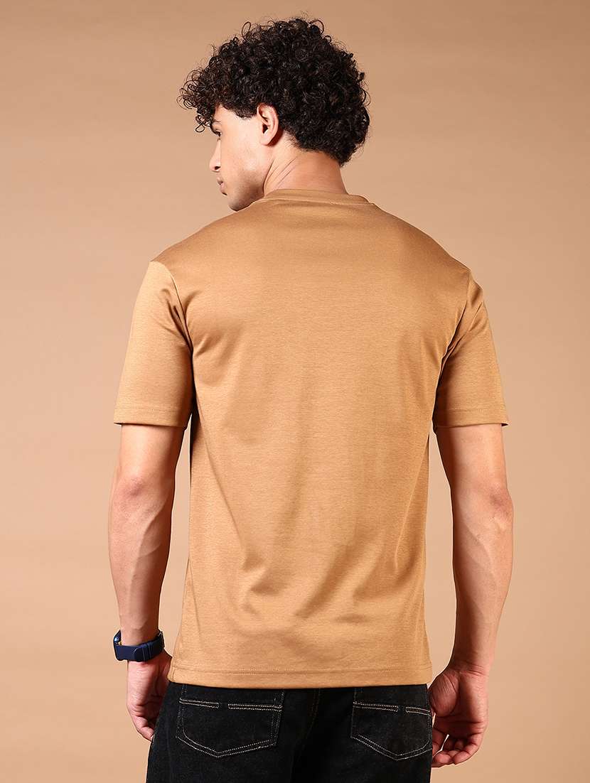 men chest print short sleeve t-shirt - 21731529 -  Standard Image - 2