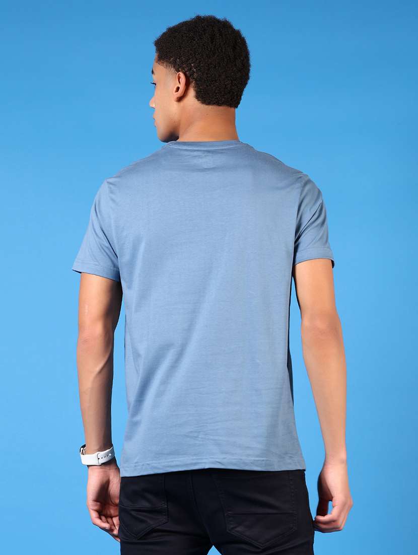 men short sleeves plain t-shirt - 21731556 -  Standard Image - 2