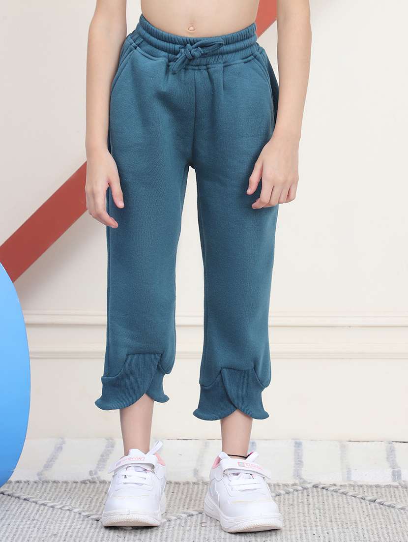 girls solid mid rise casual jogger