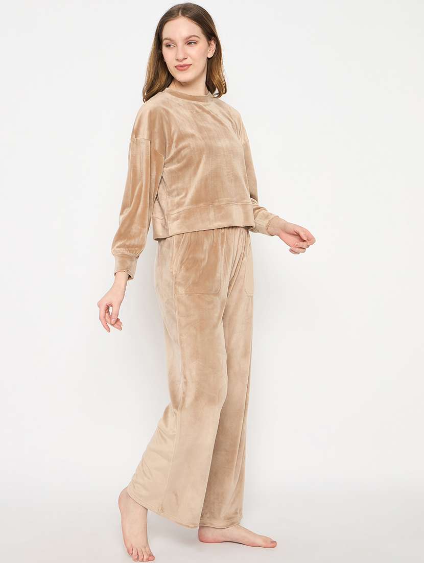 women solid velvet pyjama nightwear set - 21732312 -  Standard Image - 2