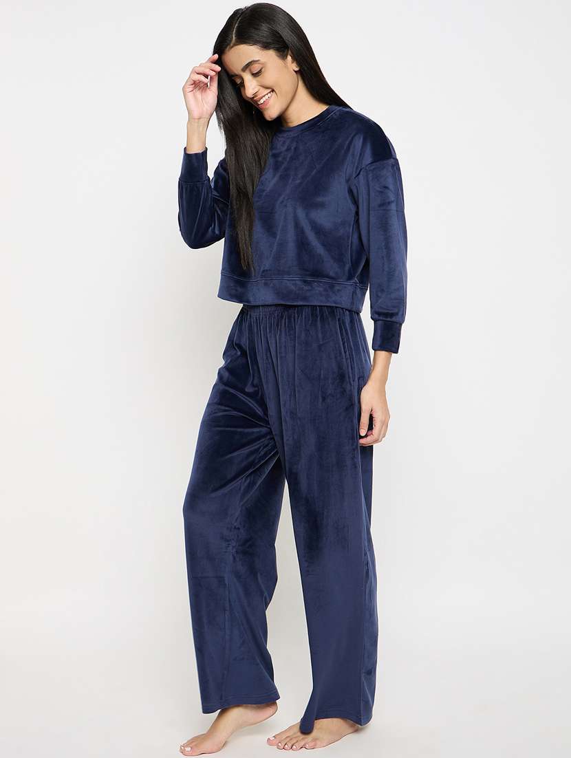 women solid velvet pyjama nightwear set - 21732314 -  Standard Image - 2