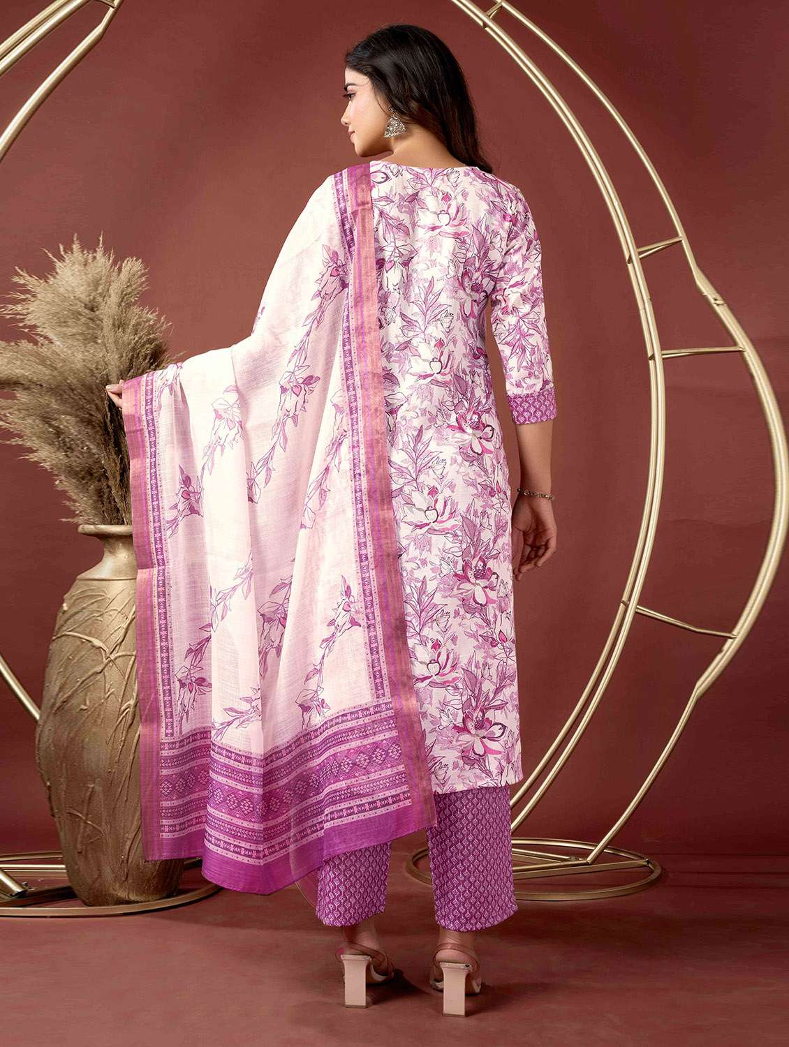women three quarter sleeve kurta pant with dupatta set - 21732739 - Standard Image - 2