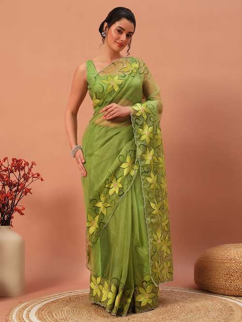 women floral hand printed saree with blouse - 21732883 -  Standard Image - 0