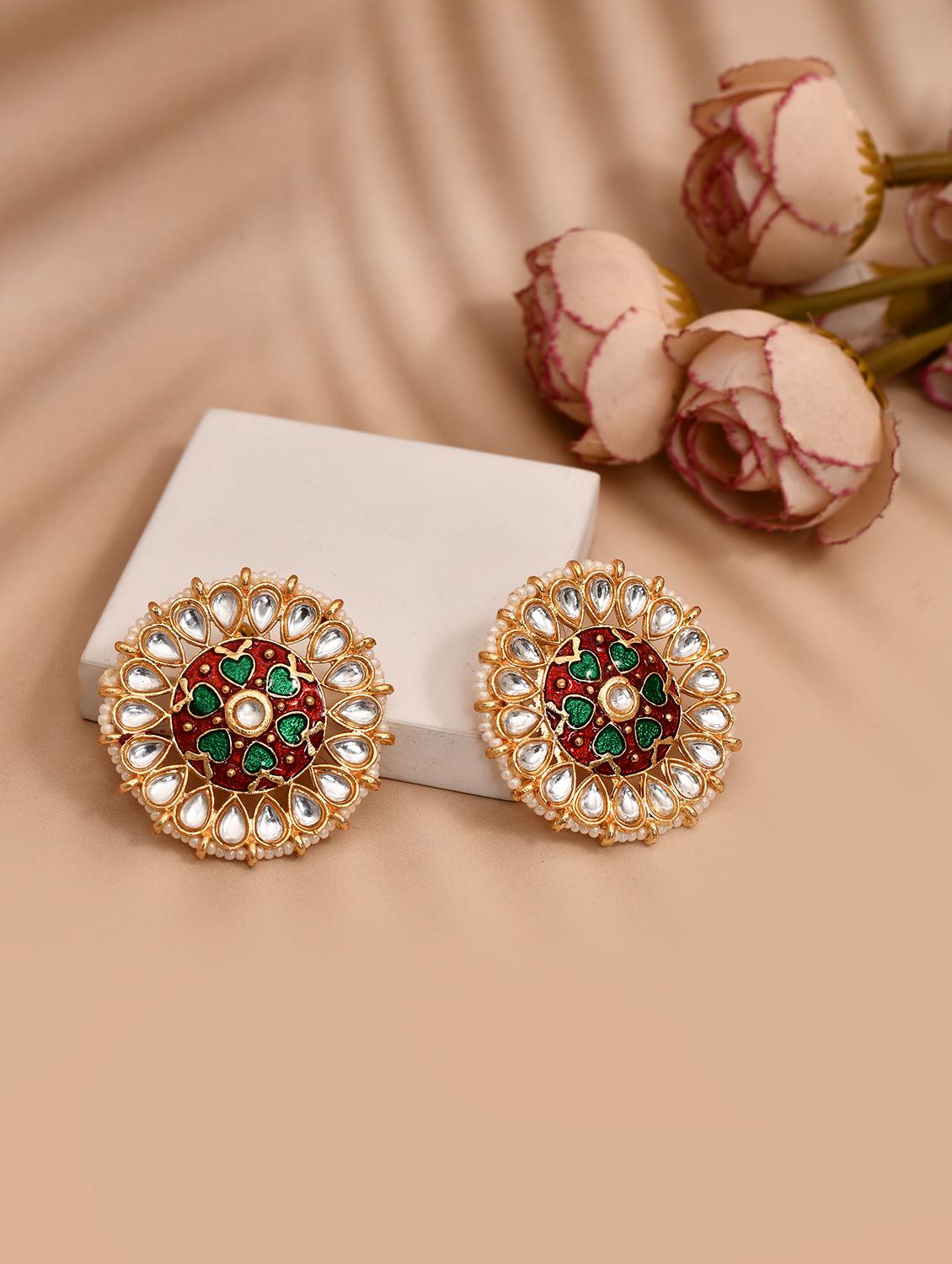 green & red kundan meenakari detailed studs earrings - 21733337 -  Zoom Image - 0