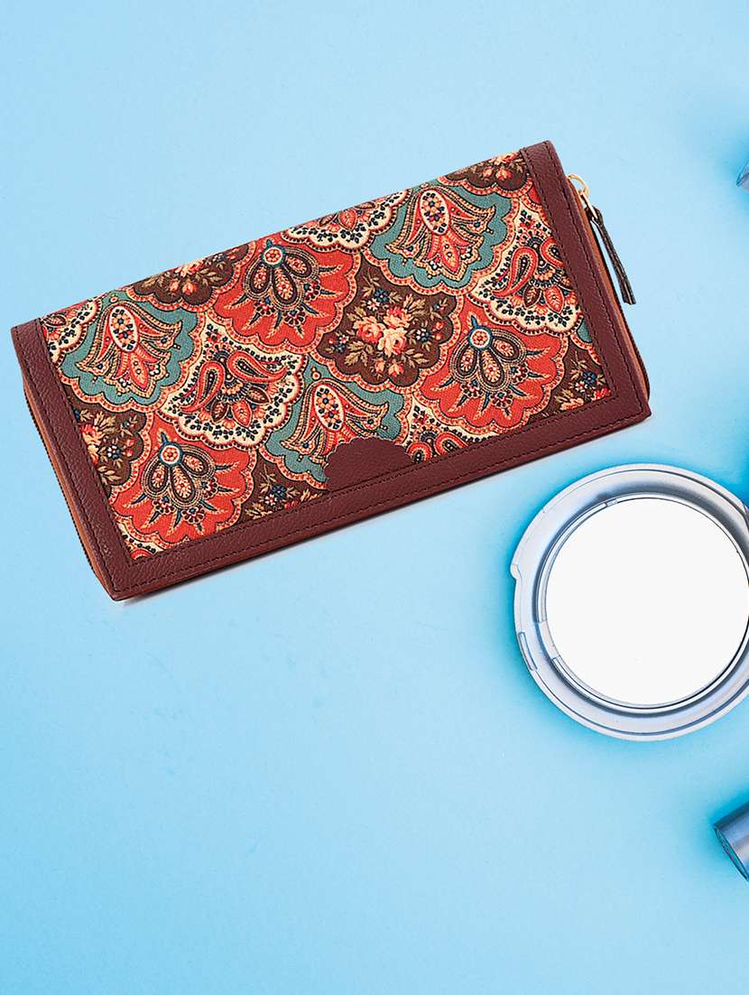 women printed canvas wallet