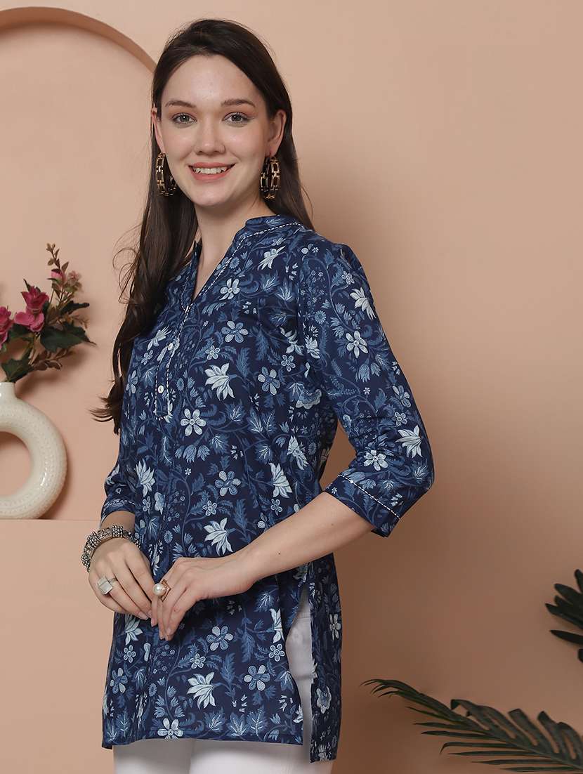 women three quarter sleeve straight kurti