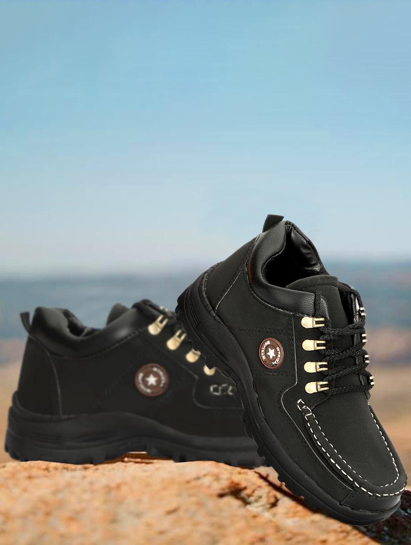 men lace up hiking boots - 21737918 - Standard Image - 2