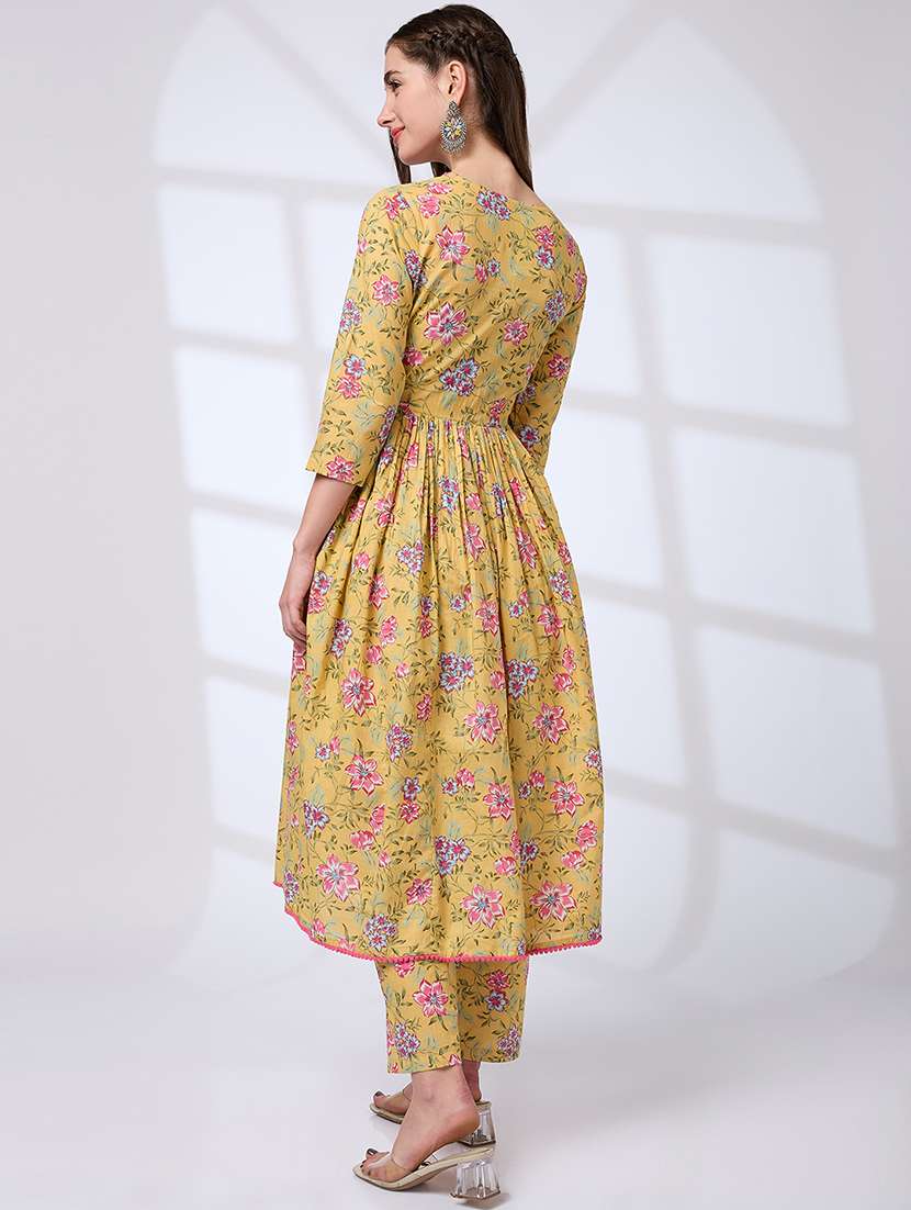 globus women yellow pom pom lace v-neck floral print pleated a-line kurta with pants workwear set - 21738568 -  Standard Image - 2