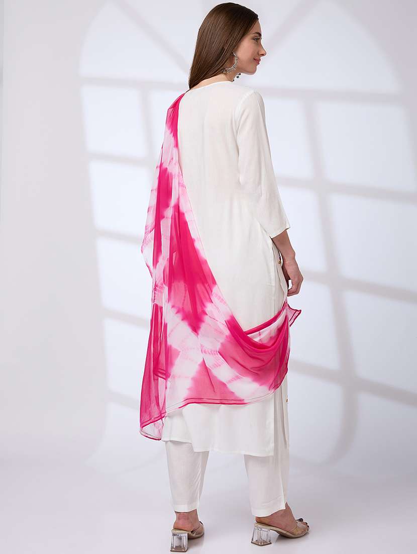 globus women off white floral embroidered yoke straight kurta with pants & tie-dye gotta lace dupatta workwear set - 21738578 -  Standard Image - 2