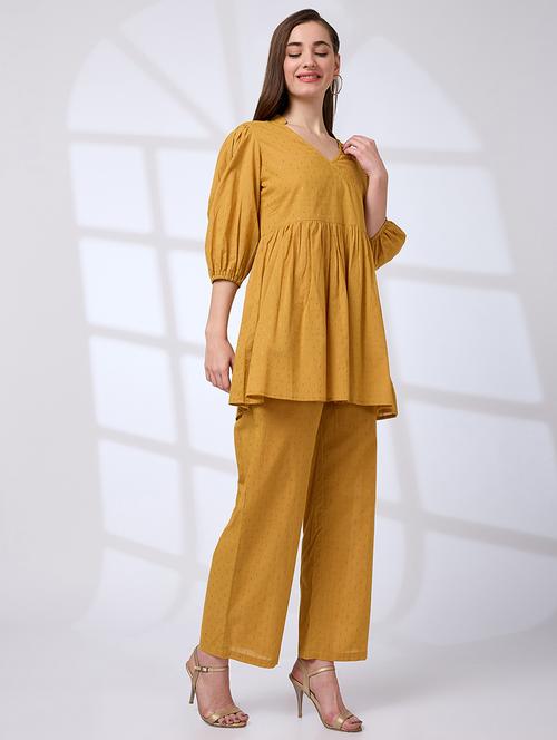 women self design co-ord set - 21738658 -  Standard Image - 0