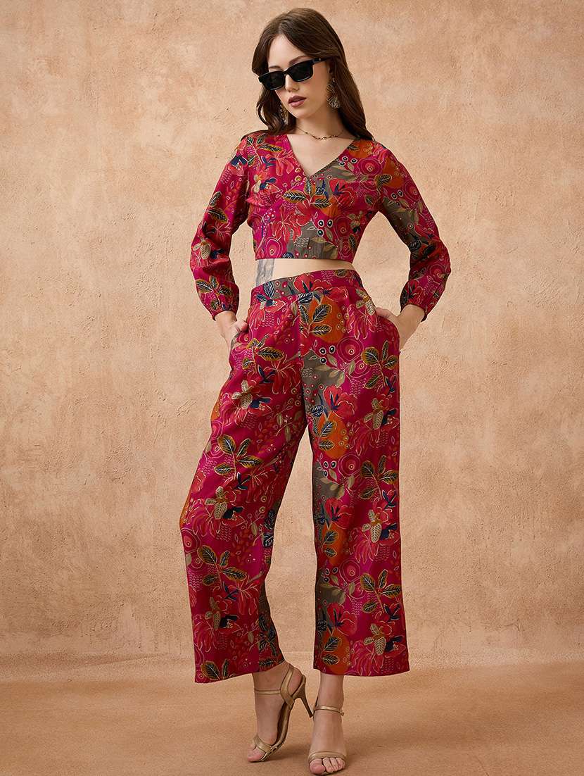 globus women pink v-neck floral print crop top with wide leg pants fusion co-ord set