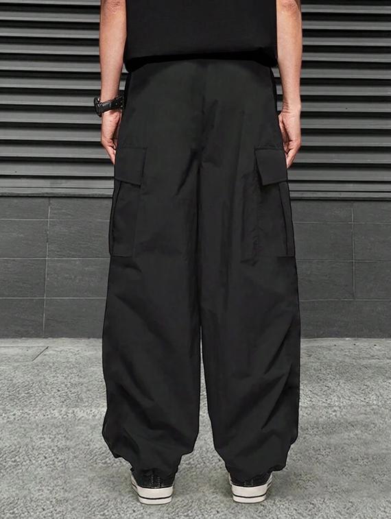 men solid mid rise relaxed fit cargo - 21738678 - Standard Image - 2