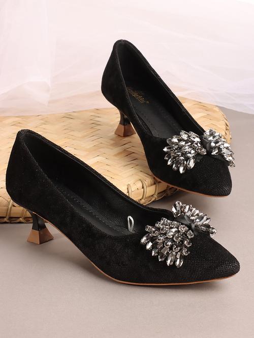 women black slip on pump - 21740072 -  Standard Image - 0