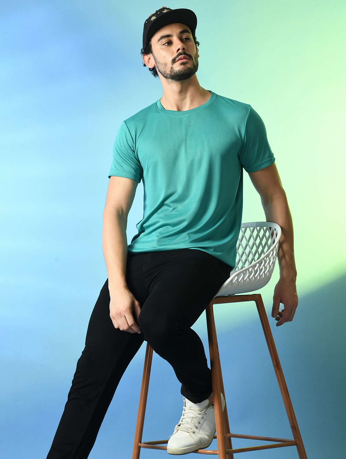 men solid round neck t-shirt - 21740250 -  Standard Image - 2